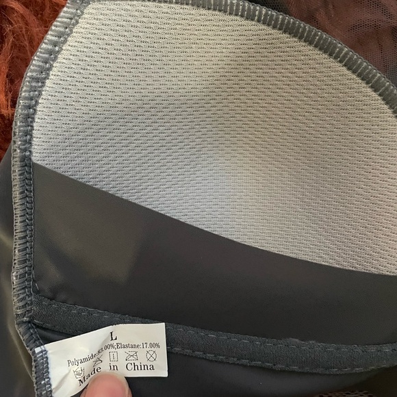 Intimates 3pack of wireless lace bras in size large - Picture 6 of 7